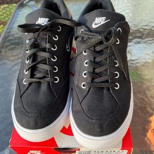 Women’s Nike Retro GTS 97 - Black White